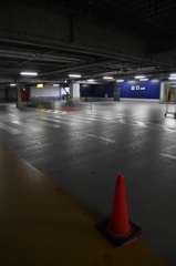 家具屋の駐車場床