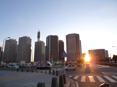 西日が射す日曜日