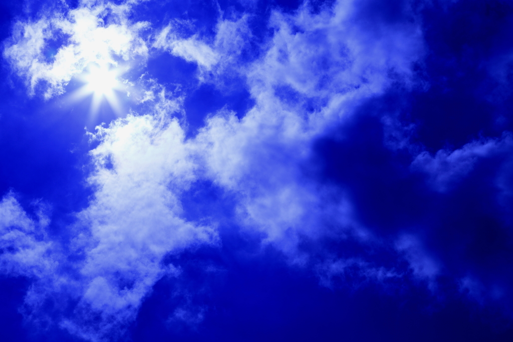 雲と太陽