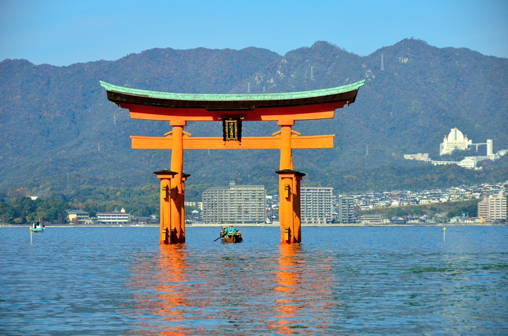 厳島神社の大鳥居