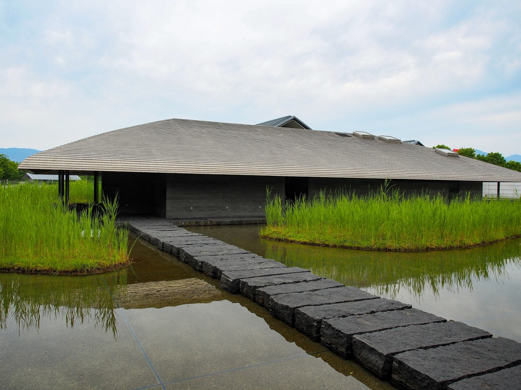 佐川美術館