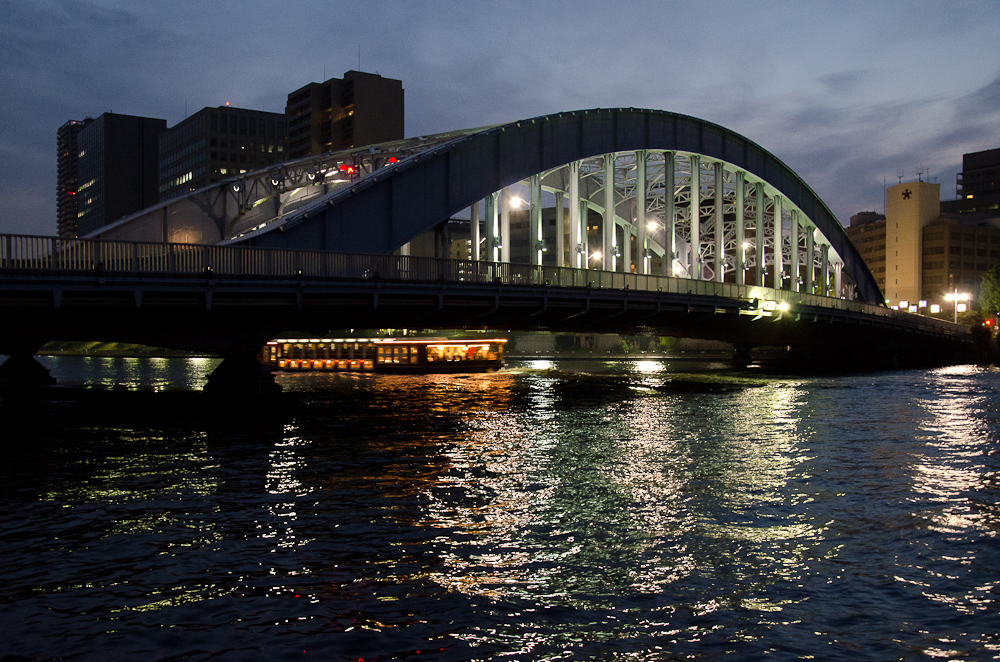 ゆらめきの永代橋