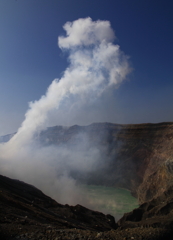 火山性ガスの雲