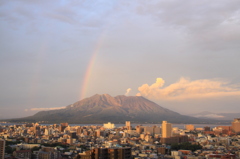 桜島と虹