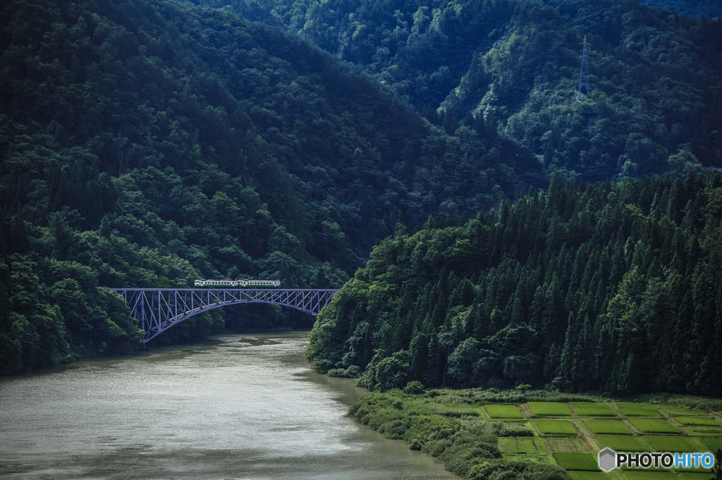 只見夏景