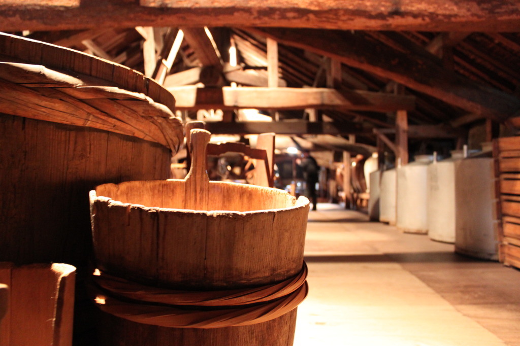 酒蔵の樽
