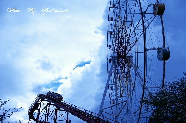 表情を変える…夏空…