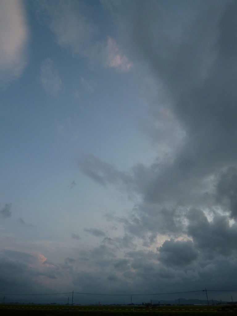 雨直前２