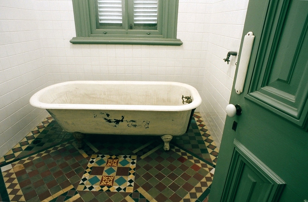Room 16