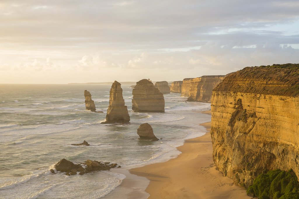 12 Apostles