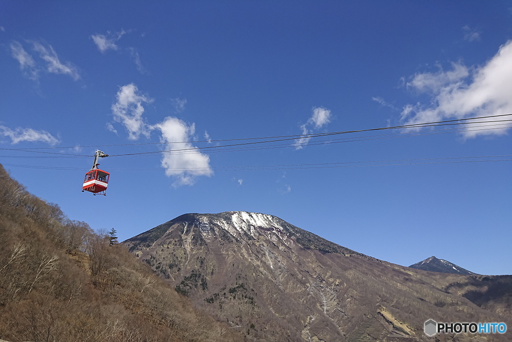 男体山