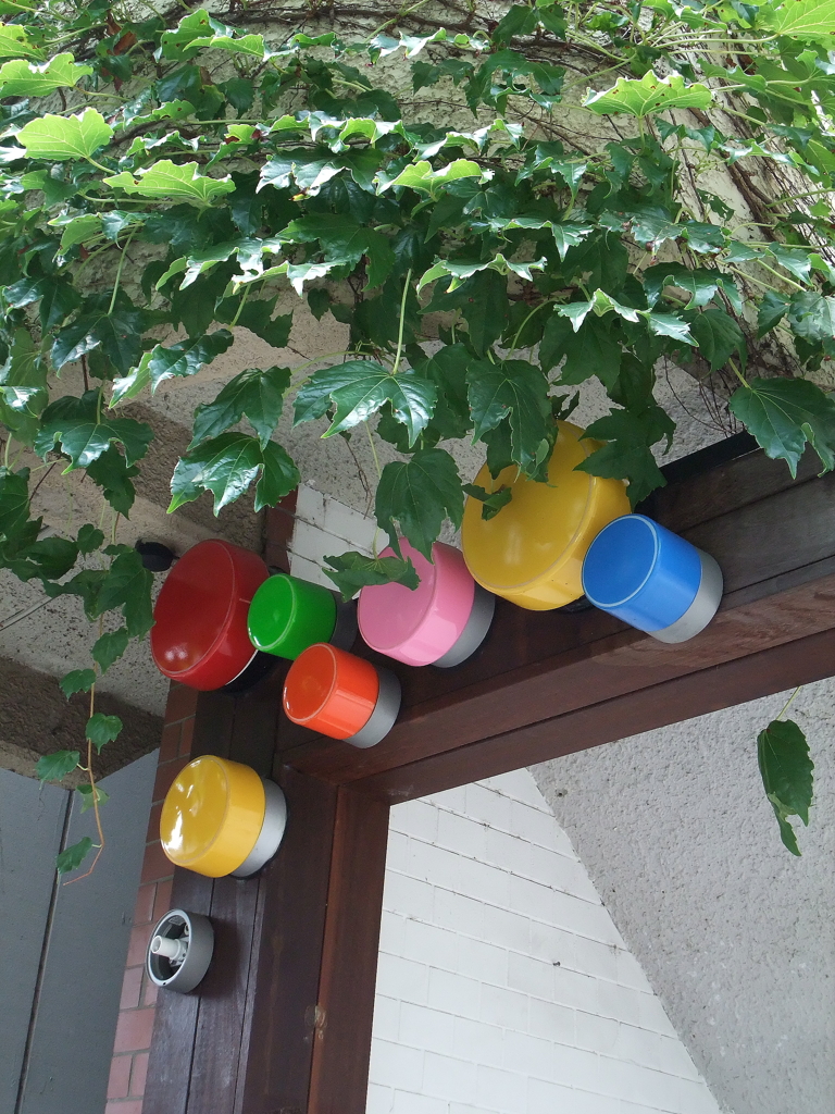 カラフルなドアのアクセサリー