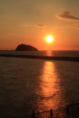 異形な夕日