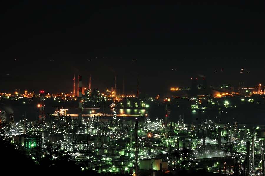 工場夜景。