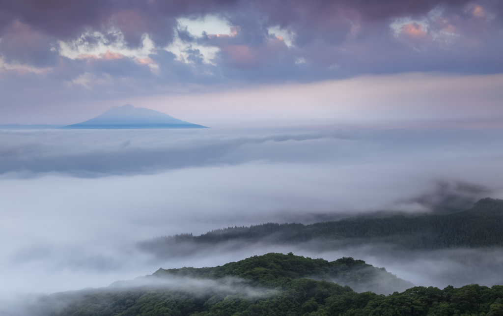 空の谷