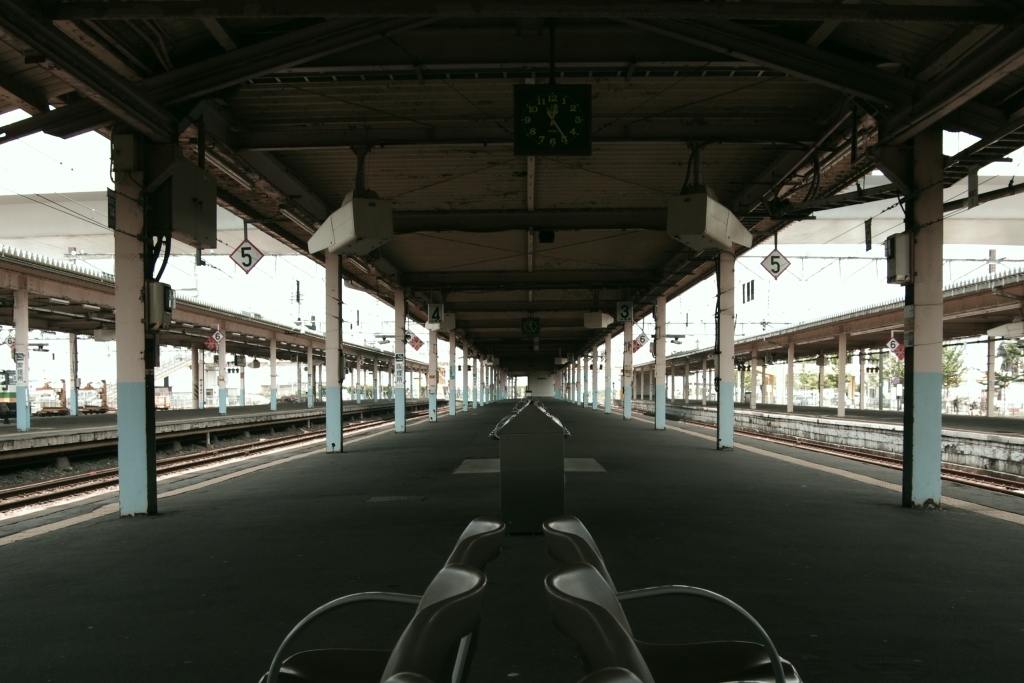 青森駅