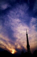 東京タワーと夕陽。２