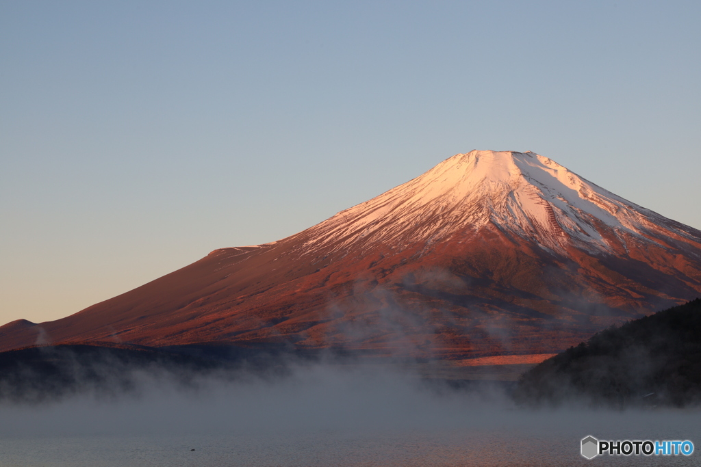 朝霧の富士山