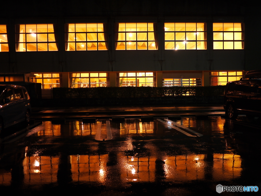 雨上がりの夜