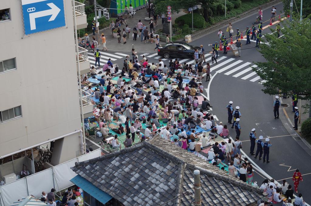 開幕前の隅田川花火大会①