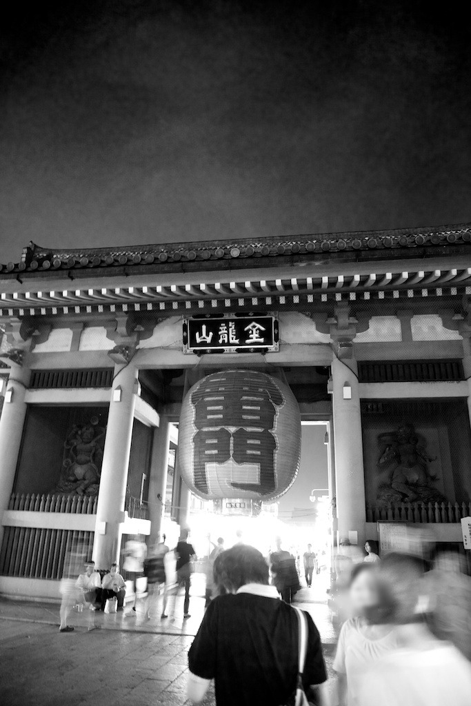 雷門-光へ