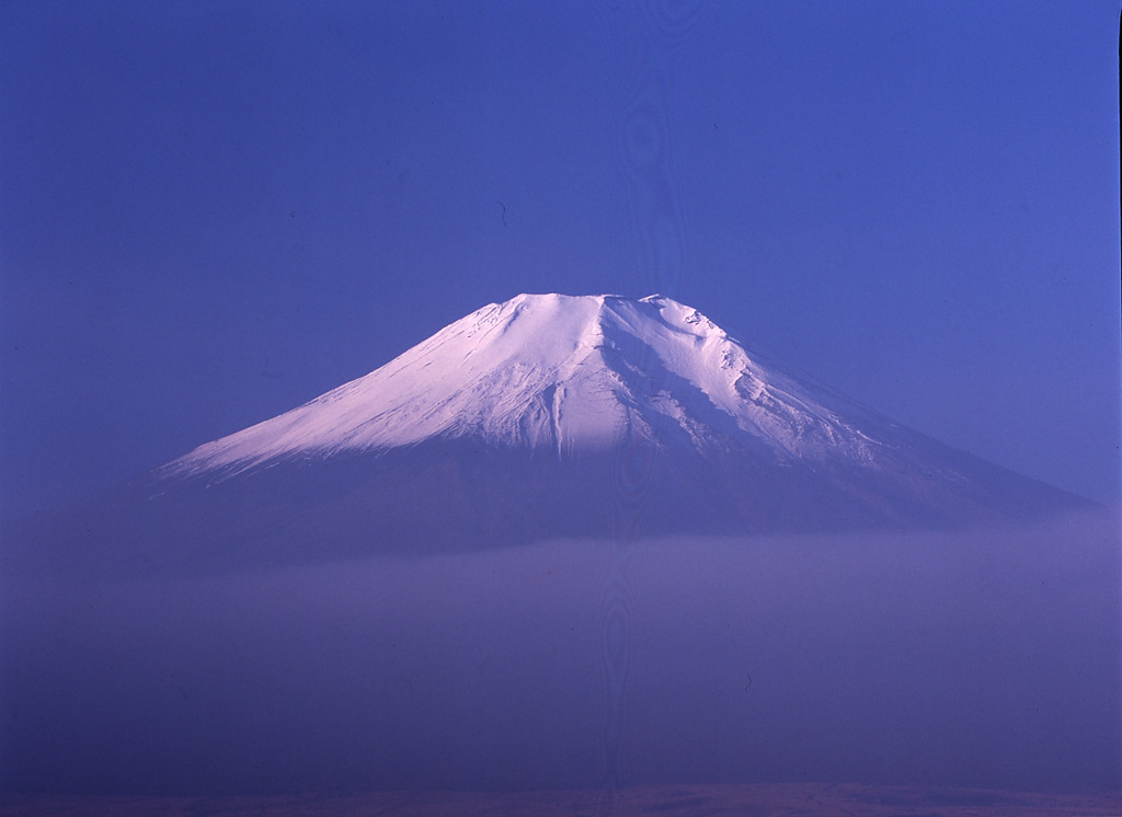 04-12-1-マウント富士より