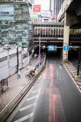 渋谷の高架下　〜EOS M3〜