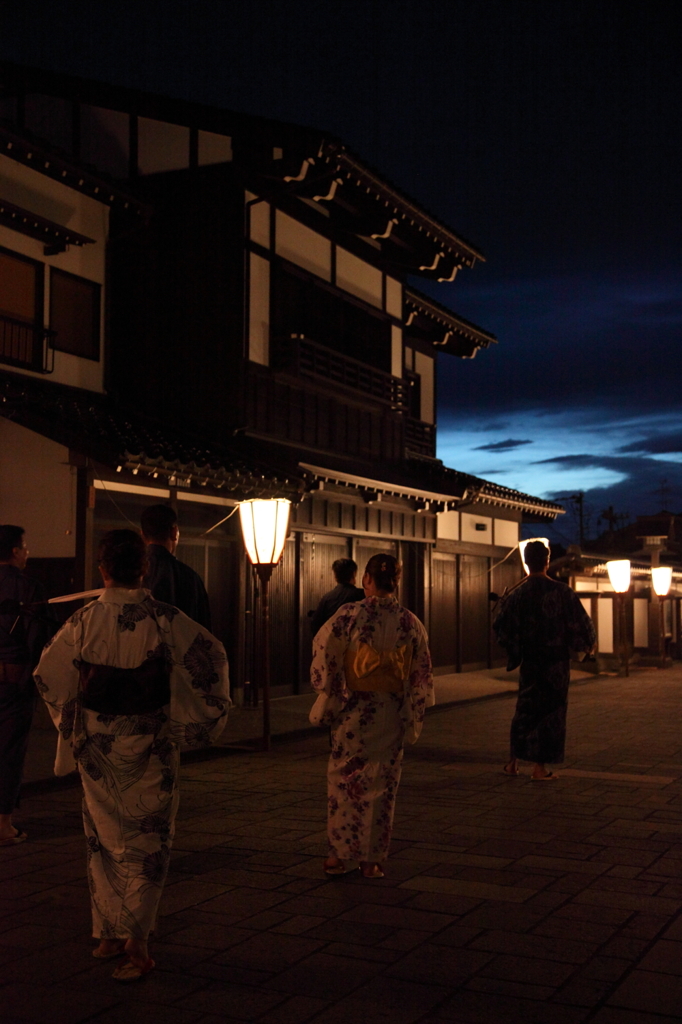 夜明けの風の盆