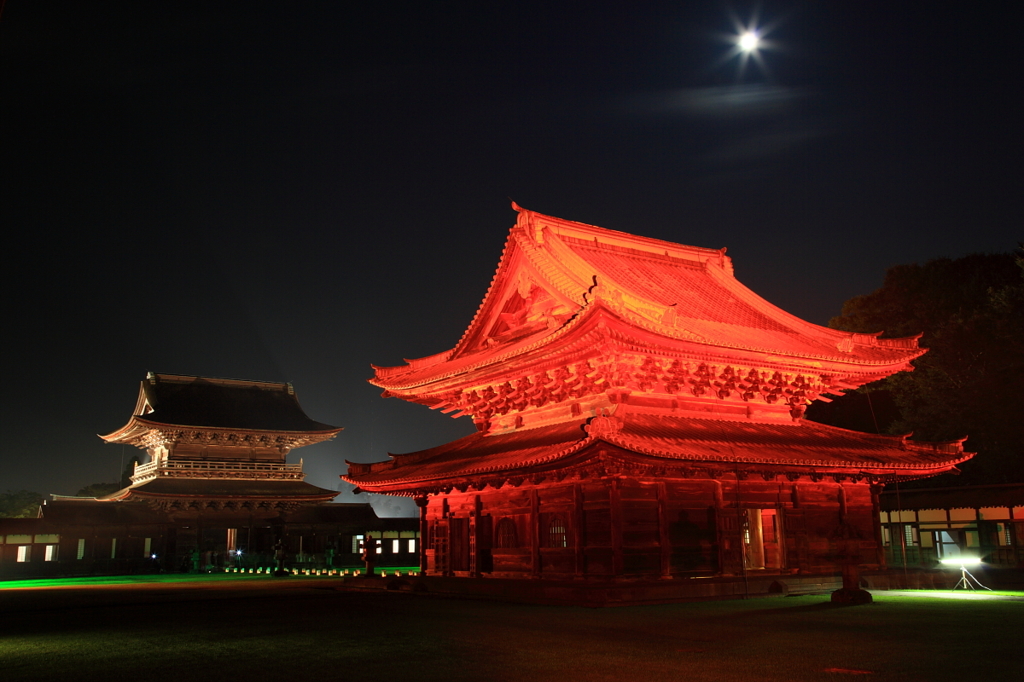 国宝瑞龍寺ライトアップ 