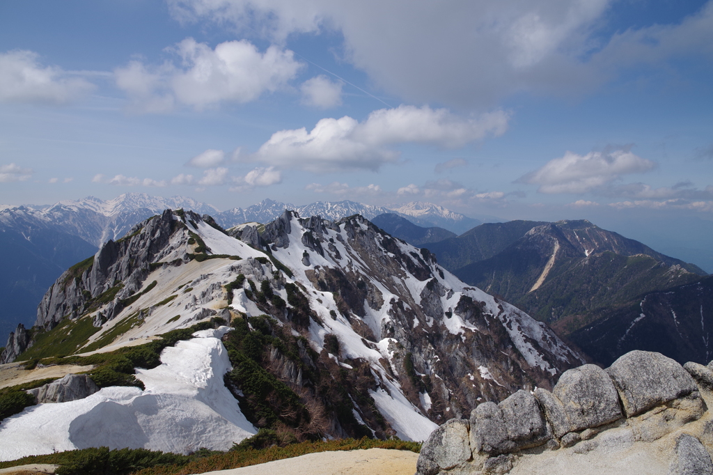 続く山脈