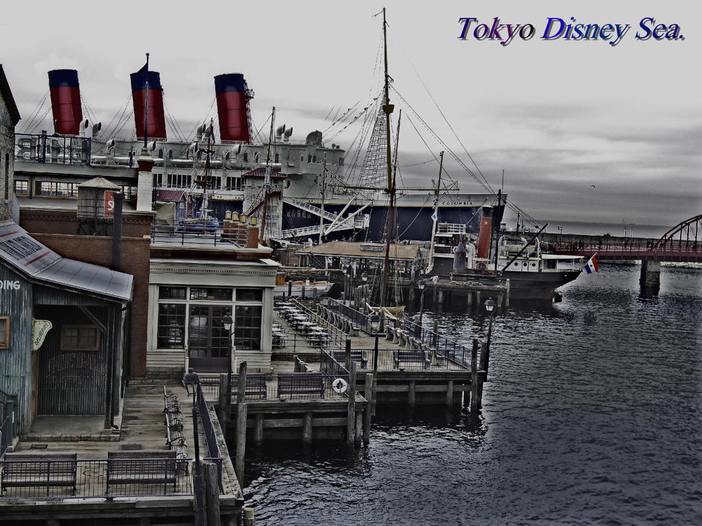 Luxury cruise ship
