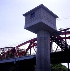 船小屋調整塔