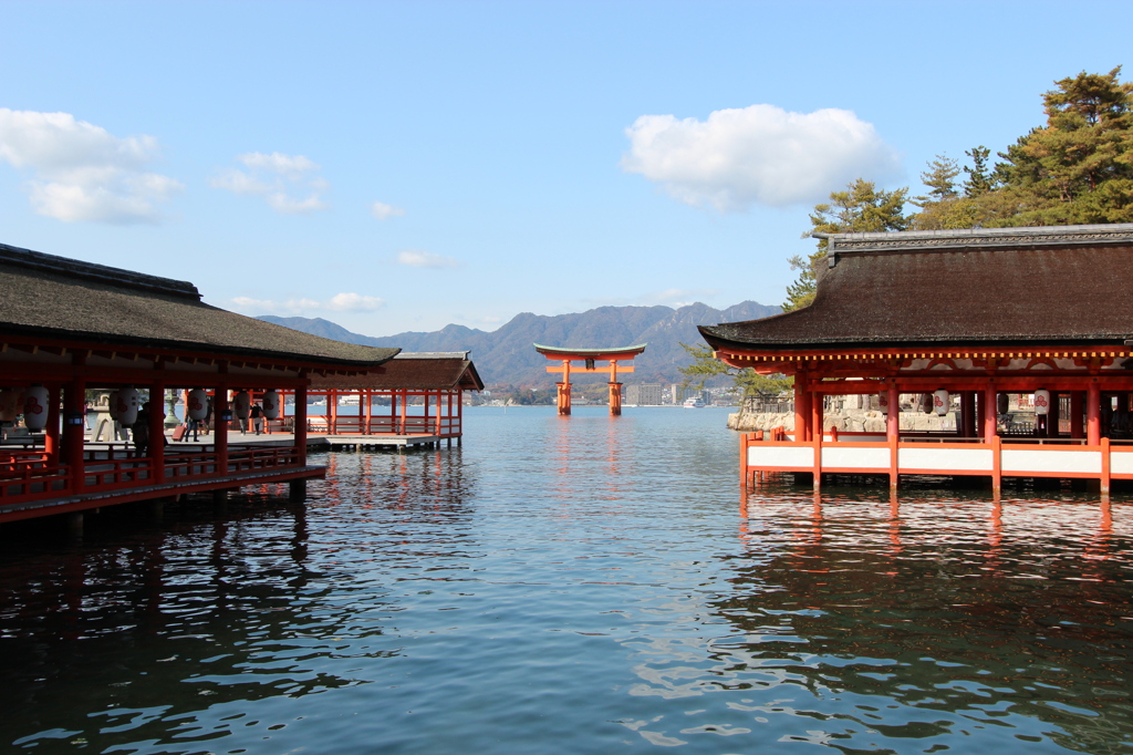 厳島神社