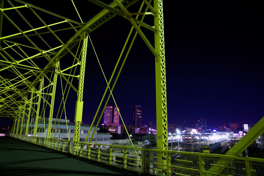 鉄橋がある景色