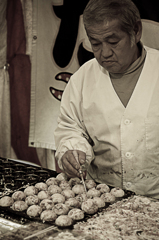 たこ焼きのおじいさん