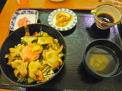 ホッキ丼