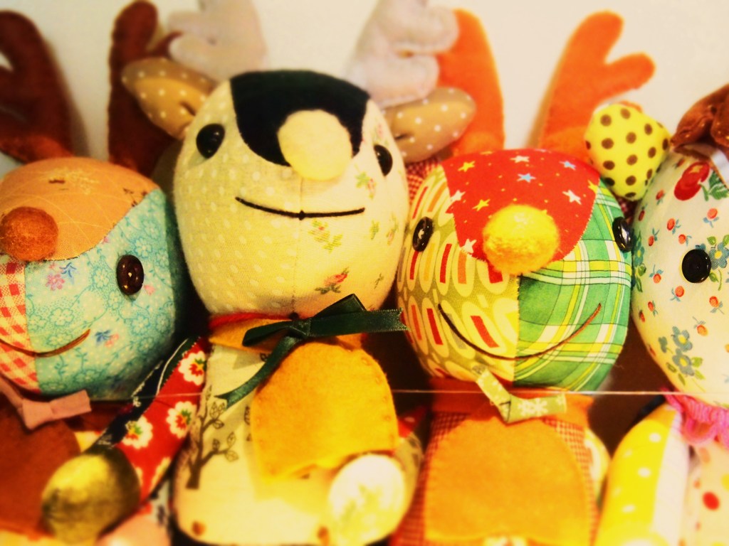 カラフルトナカイ