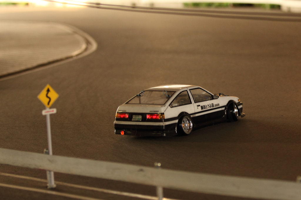ＴＡＩＬ　ＳＬＩＤＥＲサーキット