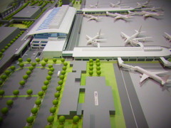 toy那覇空港