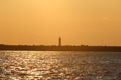 夕方の灯台
