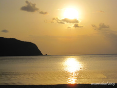 奄美大島　国直海岸の夕日①