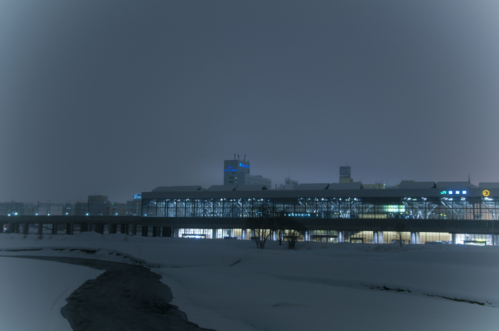 新駅