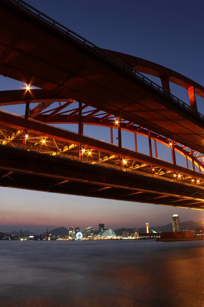 神戸大橋