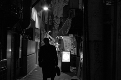 高円寺の背中1