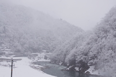 白の谷