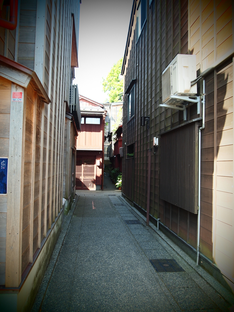 路地