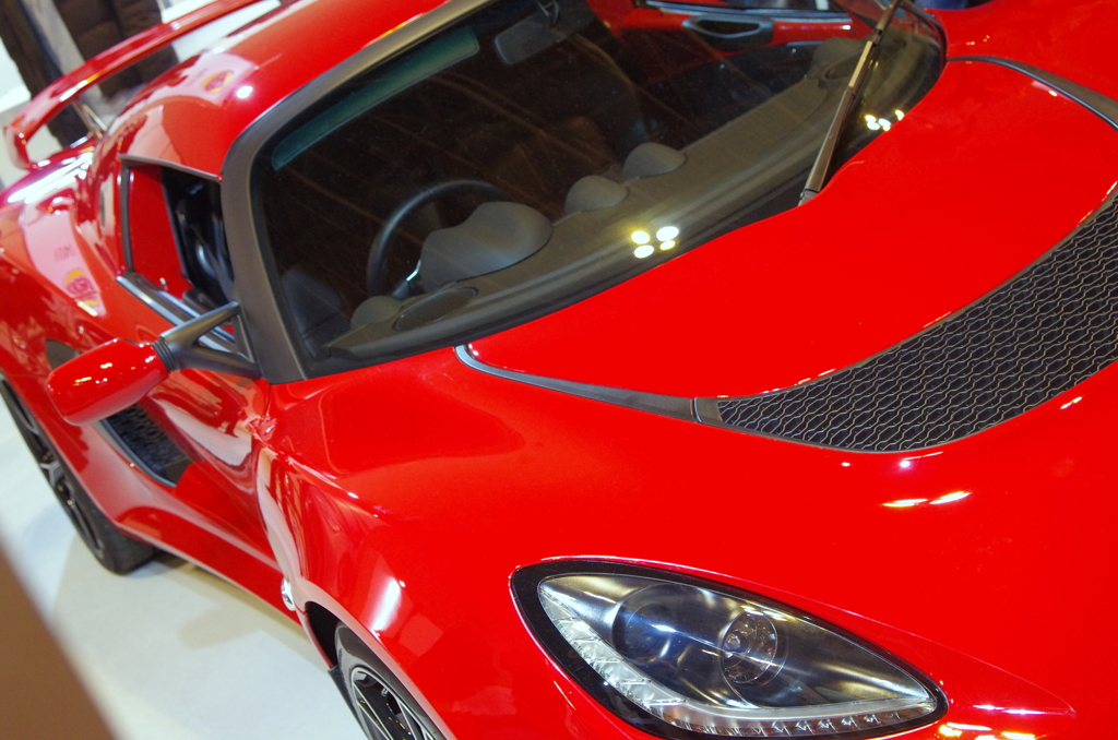 EXIGE S