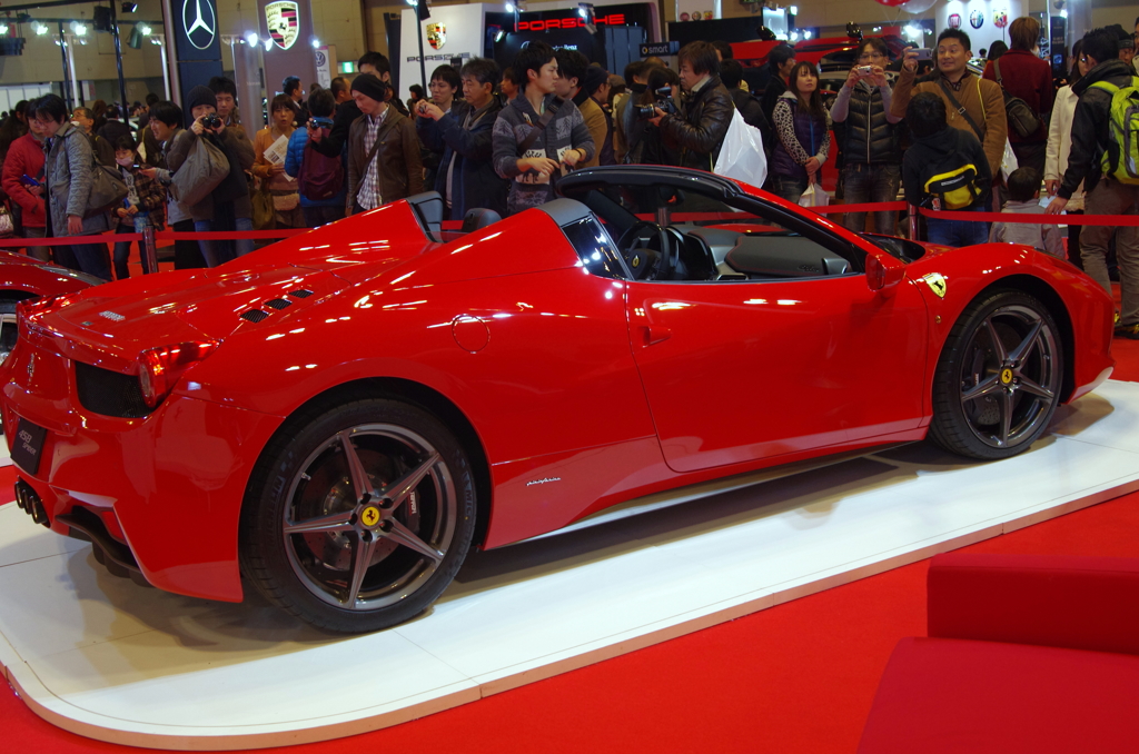 FERRARI F458 Italia  Spyder