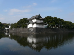 お堀