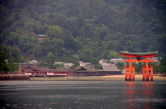 厳島神社